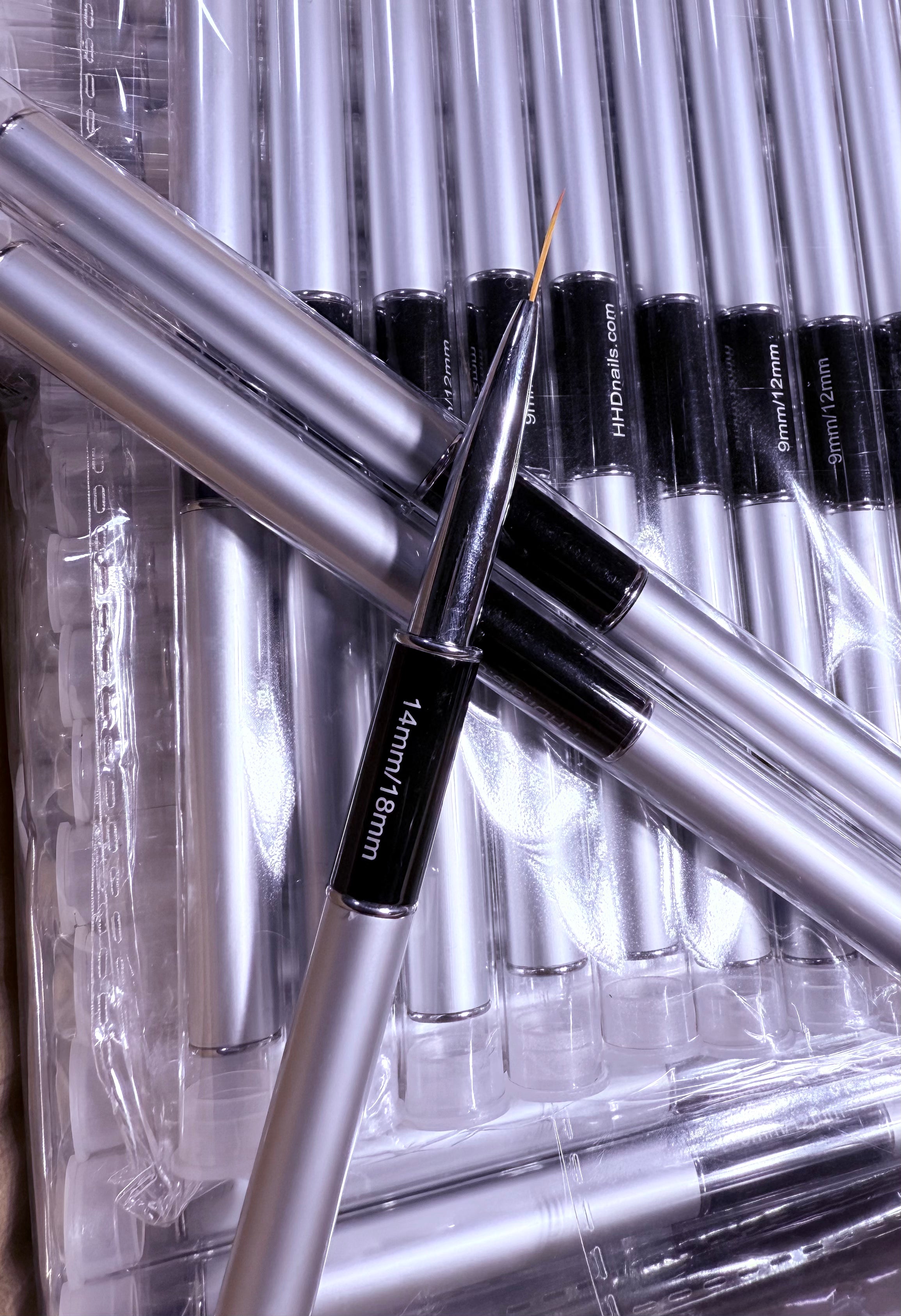 Nail art brush 14mm/18mm. $14